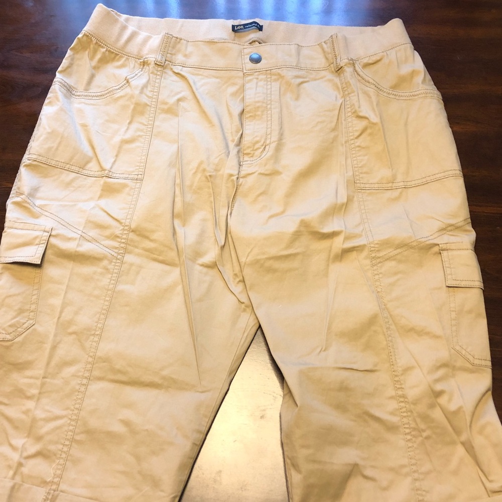 Capri Shorts